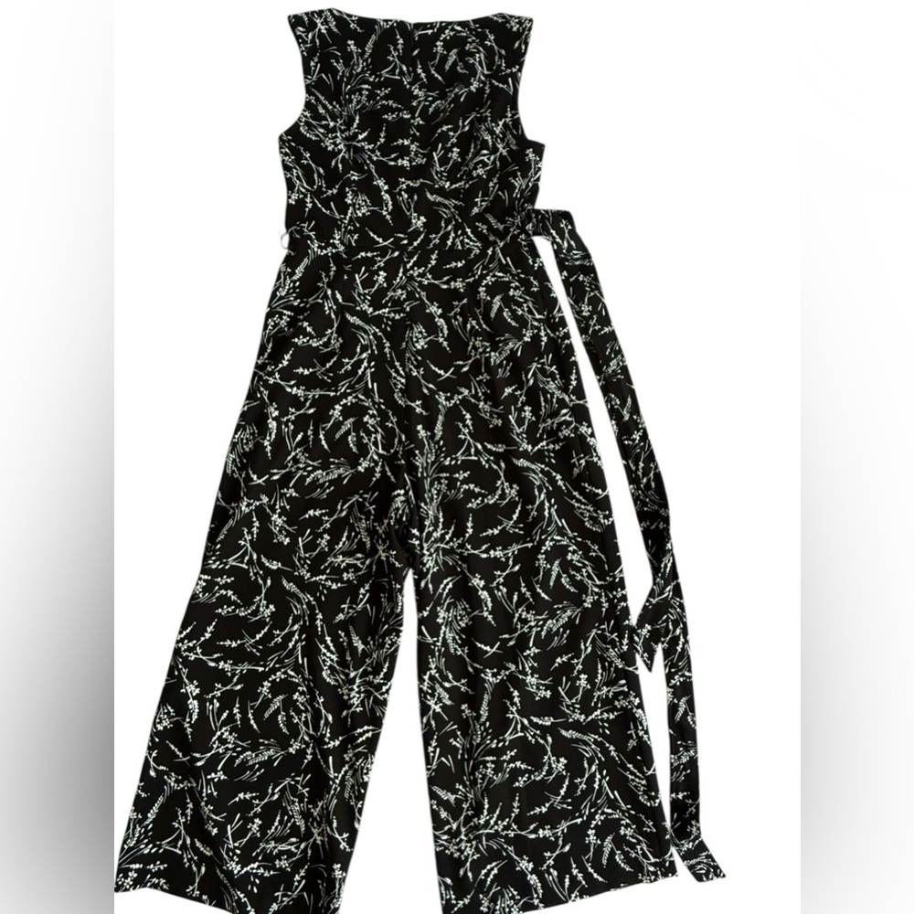 Calvin Klein Black White Floral Jumpsuit Wide Leg Belted Size 10 Cropped - Picture 7 of 10